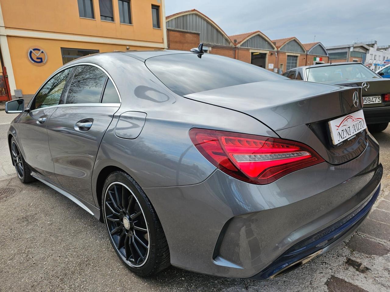 Mercedes-benz CLA 250 211cv Premium*AMG*Pelle*Navi*Bi-Xeno*Pdc*18*