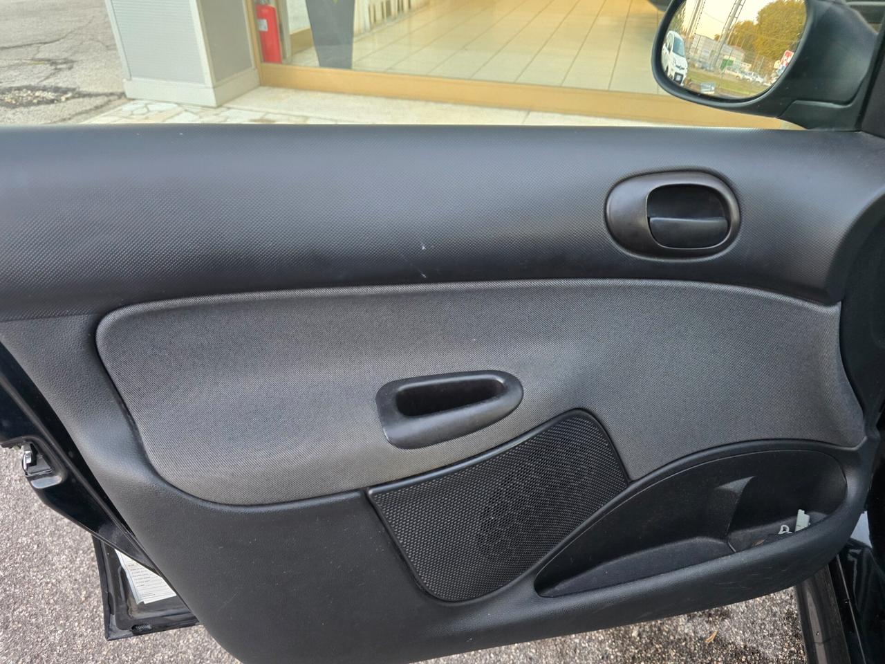 Peugeot 206 Plus 1.1 60CV 5p. Urban ECO GPL