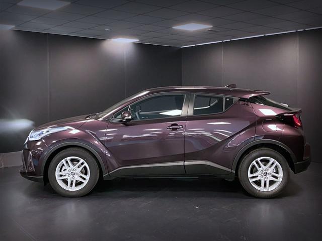 TOYOTA C-HR 1.8 Hybrid E-CVT Active