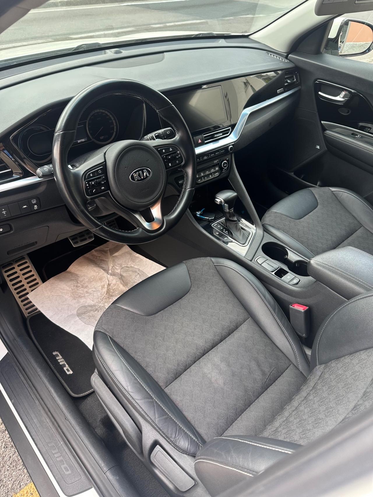 Kia Niro 1.6 GDi DCT PHEV Evolution
