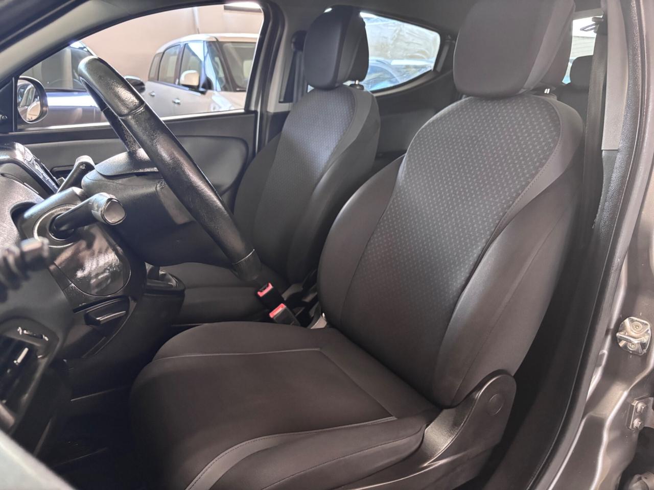 Lancia Ypsilon 1.2 B/GPL OK NEOPATENTATI