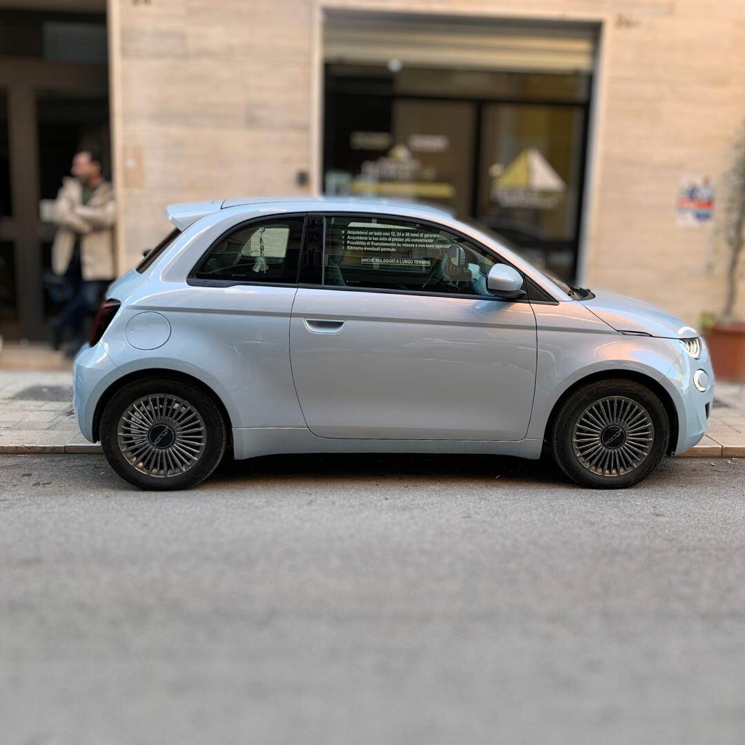 Fiat 500 ELETTRICA 42 kWh