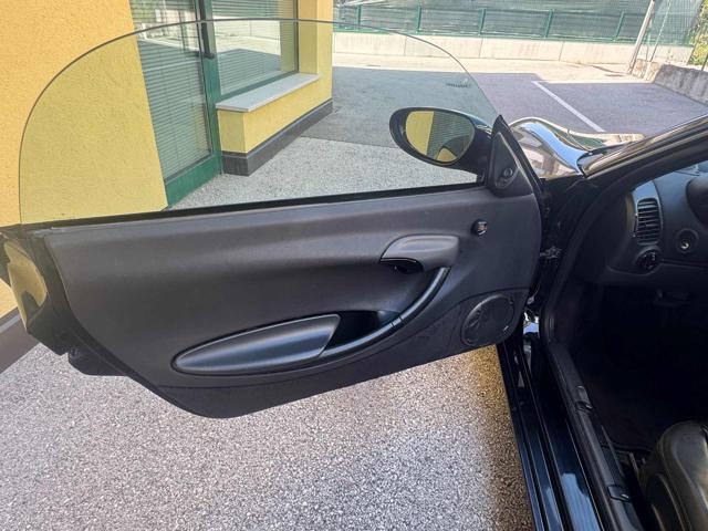 PORSCHE Boxster 2.5i 24V cat