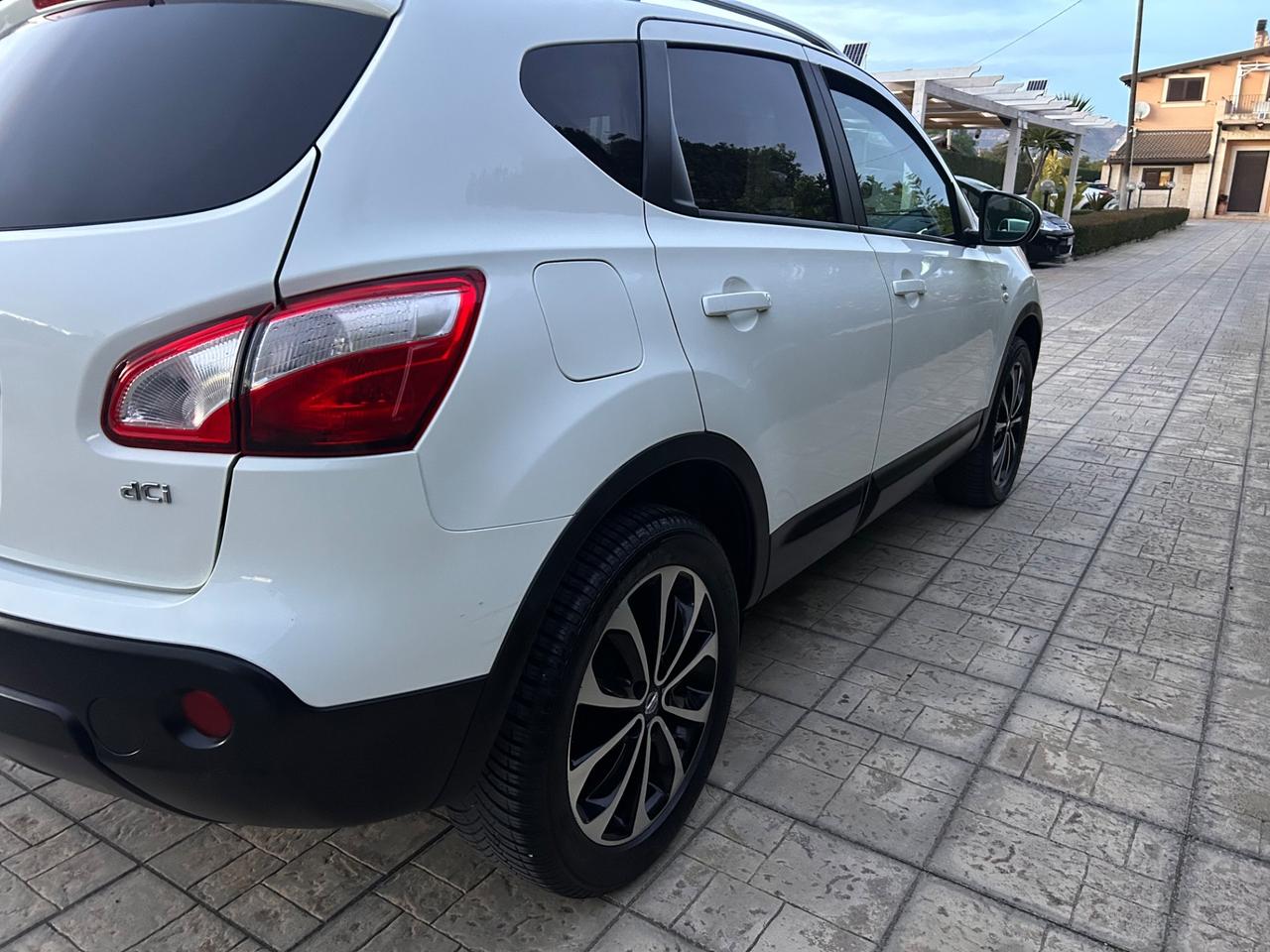 Nissan Qashqai 1.5 dCi DPF n-tec