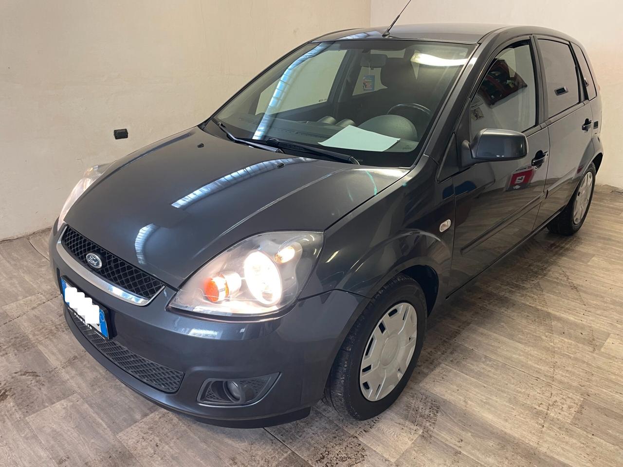 Ford Fiesta 1.4 68 CV TDCi 5p. Ghia Full Optionall Neopatentati