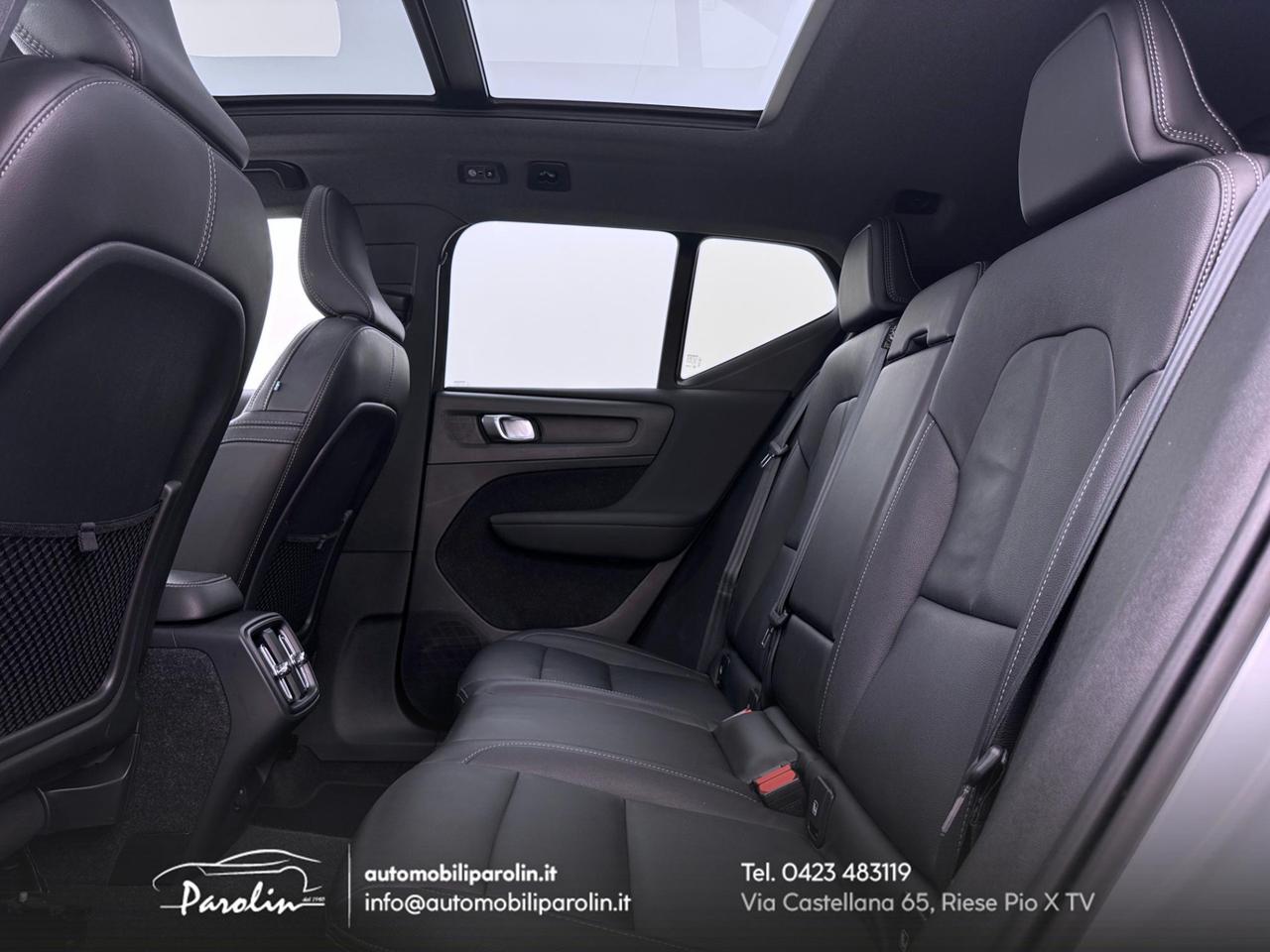 Volvo XC40 2.0 b5 R-design awd auto Tetto-Pelle-360°