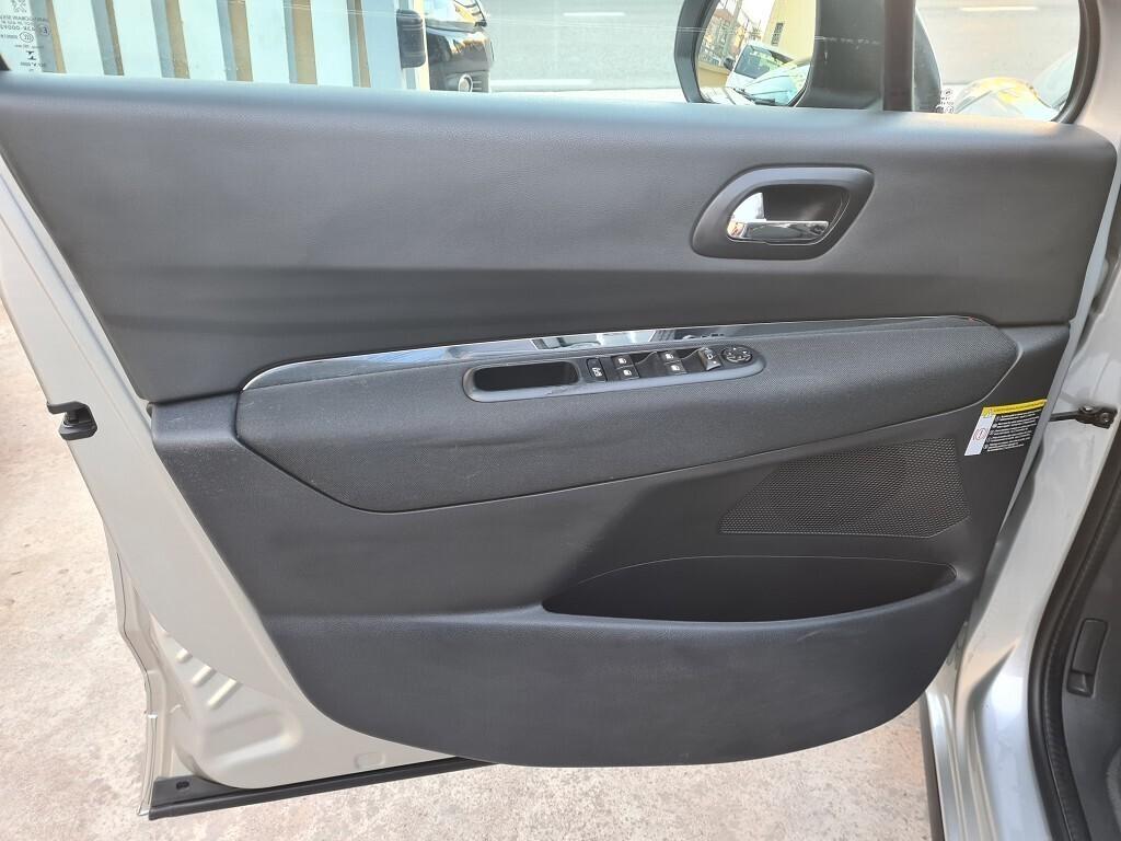 PEUGEOT 3008 1.6 HDi 115CV ANNO 2015 290000KM