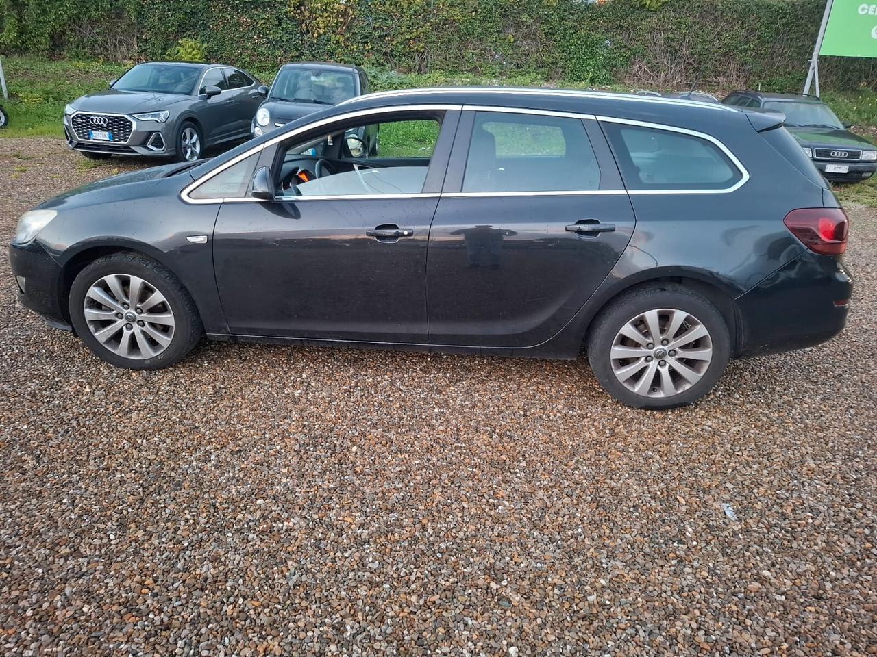 Opel Astra 1.7 CDTI 110CV Sports Tourer Cosmo