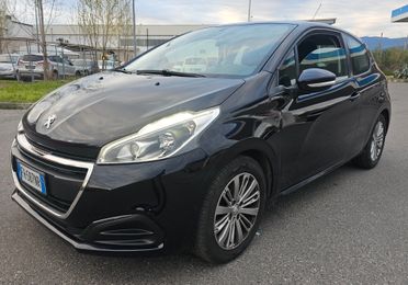 Peugeot 208 GPL GUIDABILE DA NEOPATENTATI