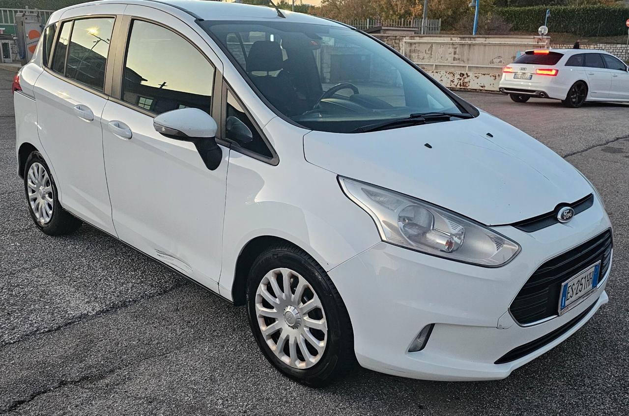 Ford B-Max 1.4 90 CV GPL GUIDABILE DA NEOPATENTATI