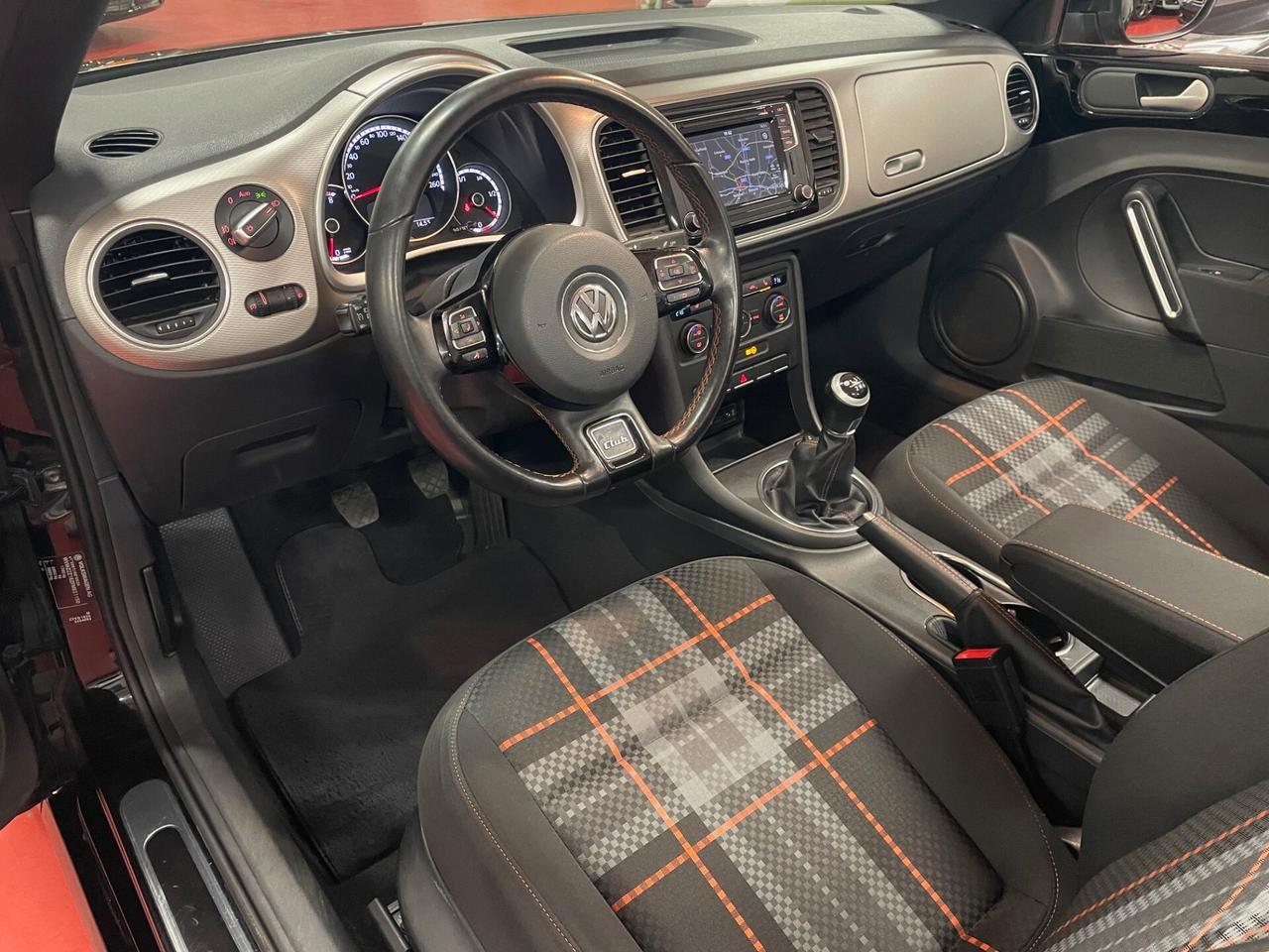 Volkswagen Maggiolino Cabrio 1.2 TSI Club BlueMotion Technology