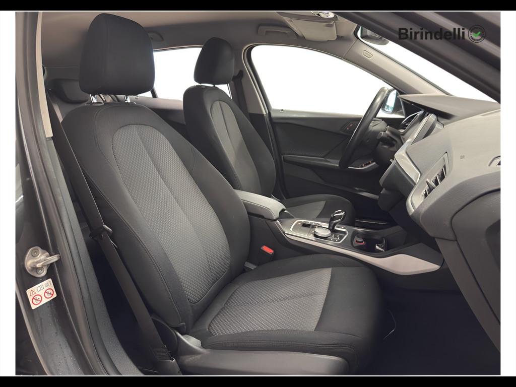 BMW Serie 1 (F40) - 116d 5p. Business Advantage