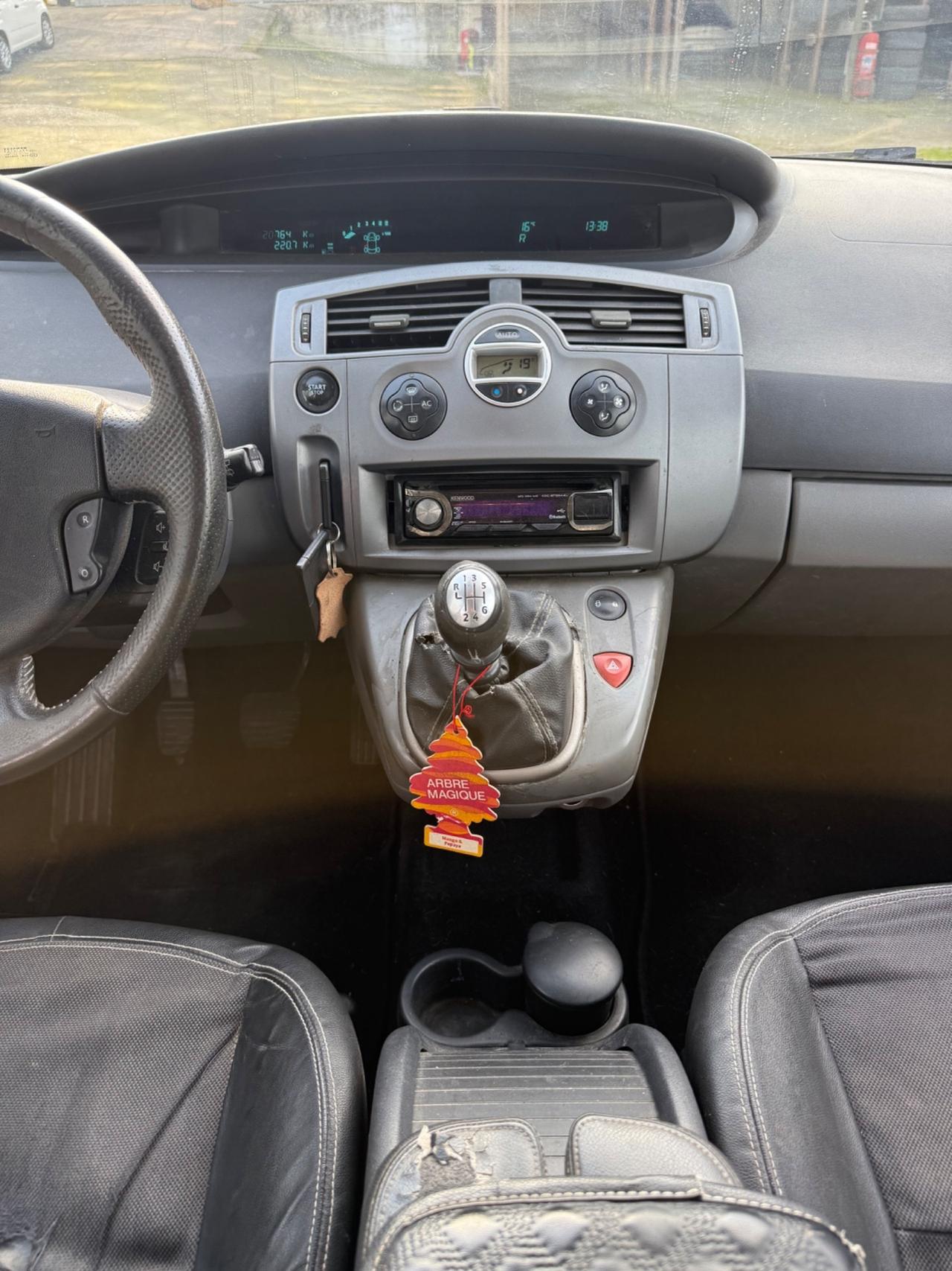 Renault Scenic Scénic 1.5 dCi/105CV 7 POSTI