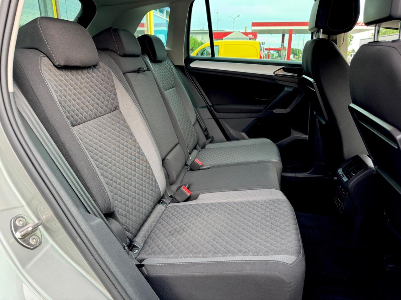 Volkswagen Tiguan 2.0 TDI SCR 4MOTION Business BlueMotion Technology