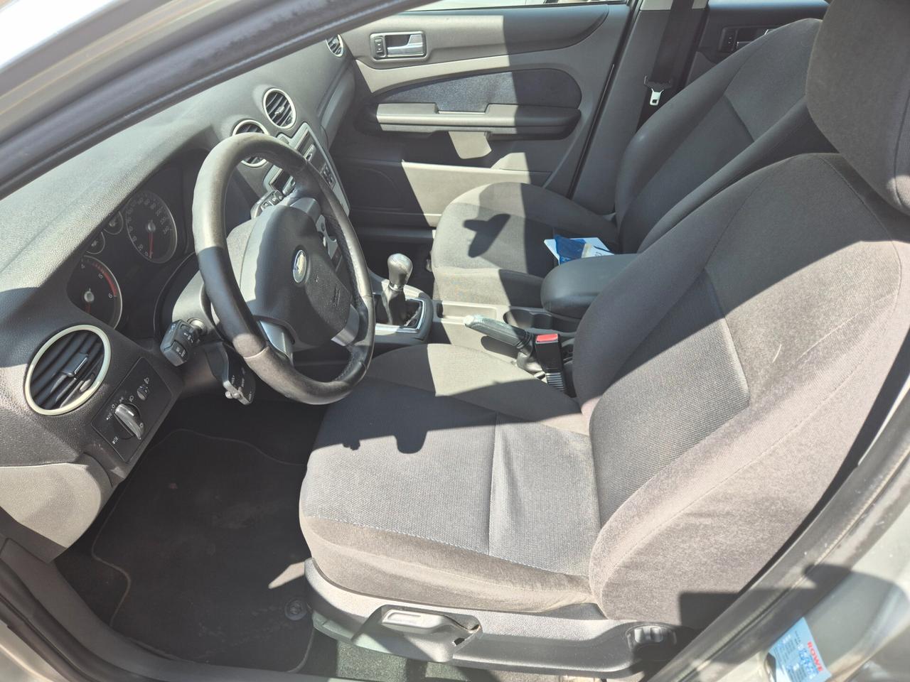 Ford Focus C-Max 1.6 TDCi (90CV) 5p. PERFETTA