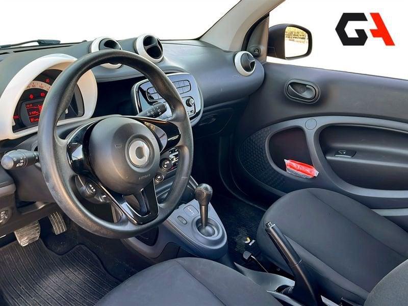 smart fortwo fortwo 70 1.0 twinamic Youngster