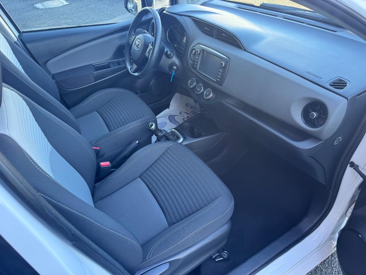 Toyota Yaris 1.0 72 CV 5 porte Active