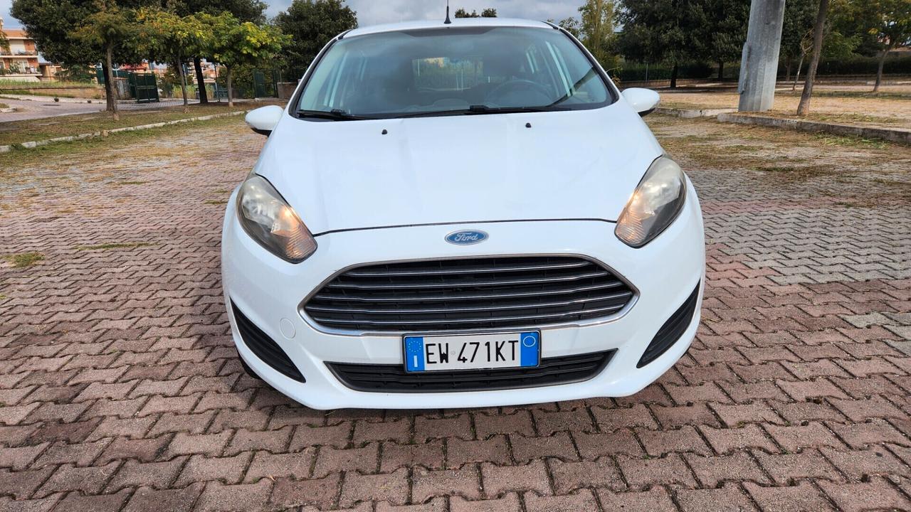 Ford Fiesta 1.0 80CV 5 porte Titanium
