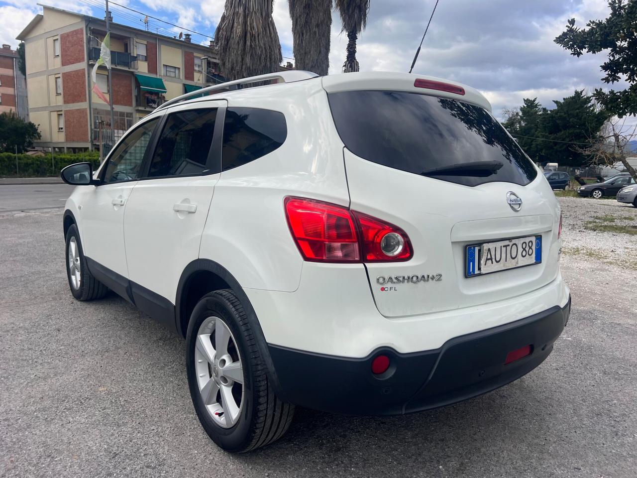 Nissan Qashqai Qashqai+2 2.0 dCi DPF Tekna