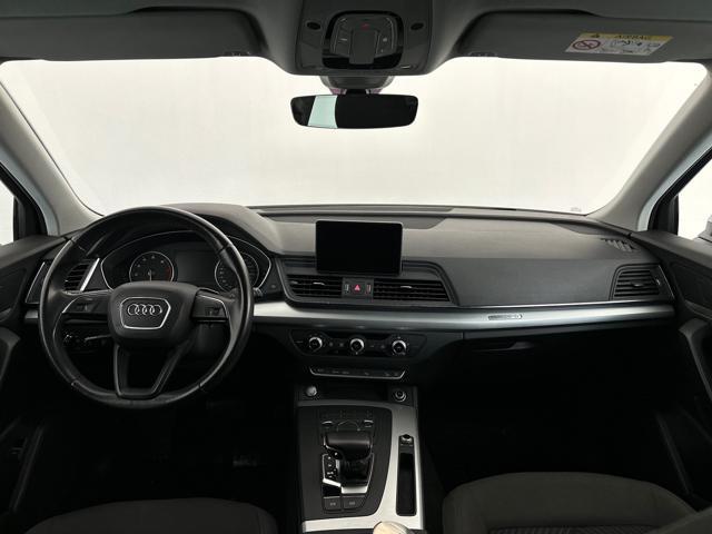 AUDI Q5 2.0 TFSI quattro S tronic Business Sport