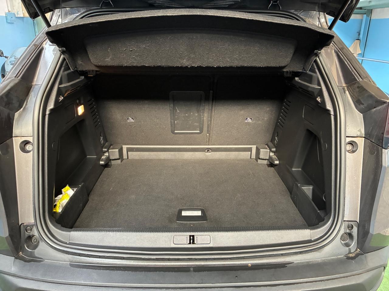 Peugeot 3008 PureTech Turbo 130 S&S EAT8 Active Pack