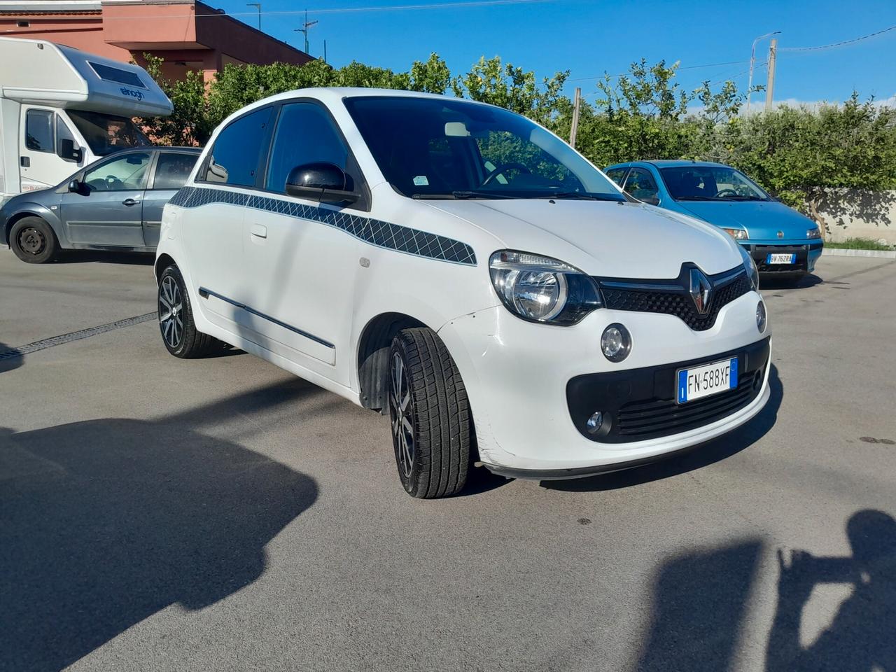 Renault Twingo SCe Stop&Start La Parisienne