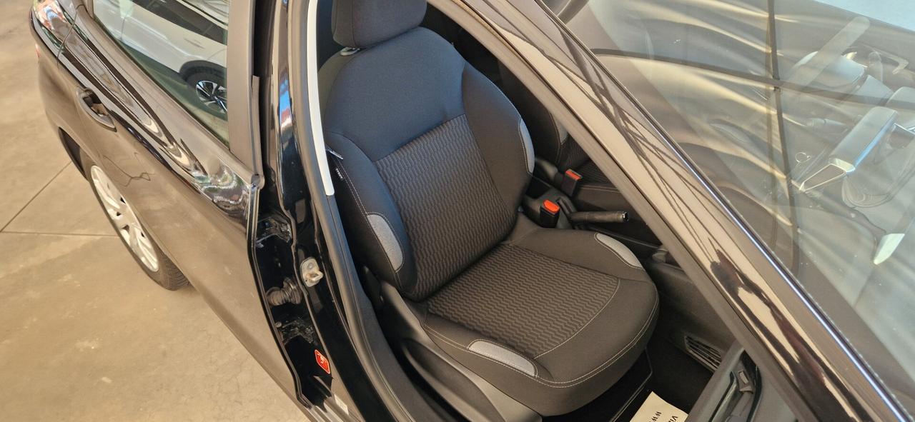 Peugeot 208 1.4 HDi 68cv Allure