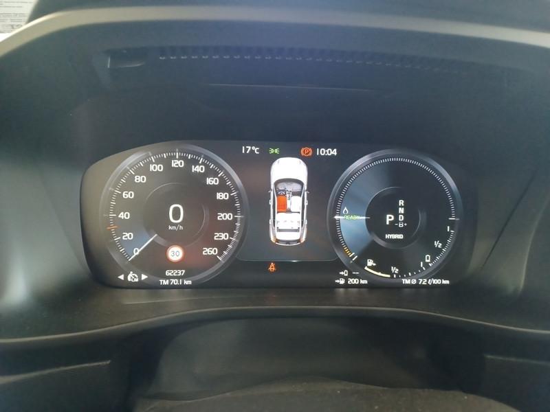 VOLVO XC40 T4 RECHARGE PLUG-IN AUTO CORE SUV