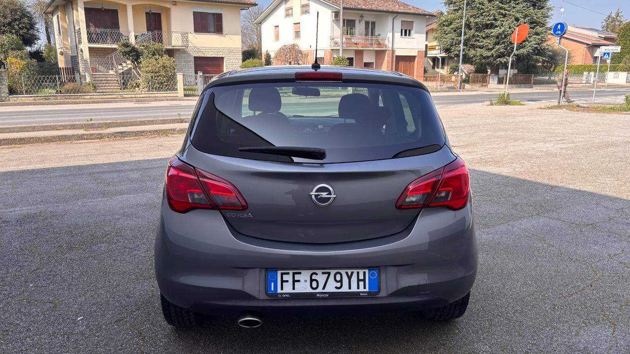 Opel Corsa 1.4 90CV GPL Tech 5 porte b-Color