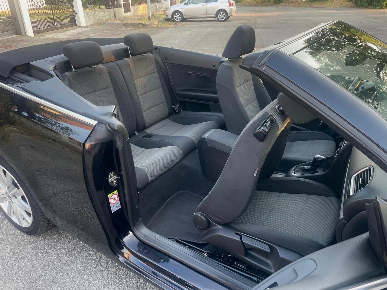 Volkswagen Golf Cabriolet 2.0 TDI DSG BlueM. Tech. 2013