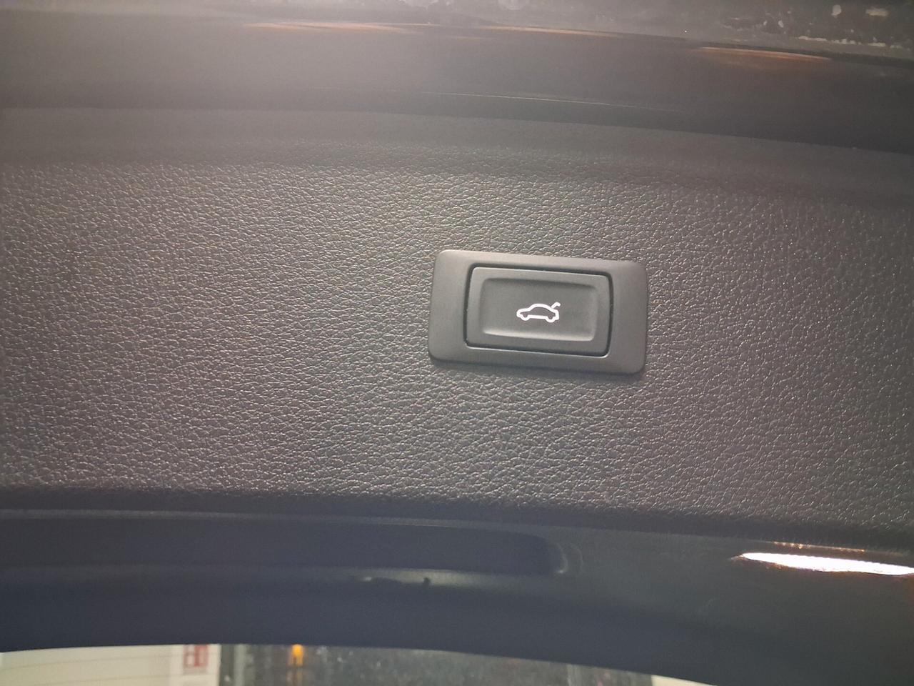 Audi Q5 35 TDI quattro S tronic Business Sport