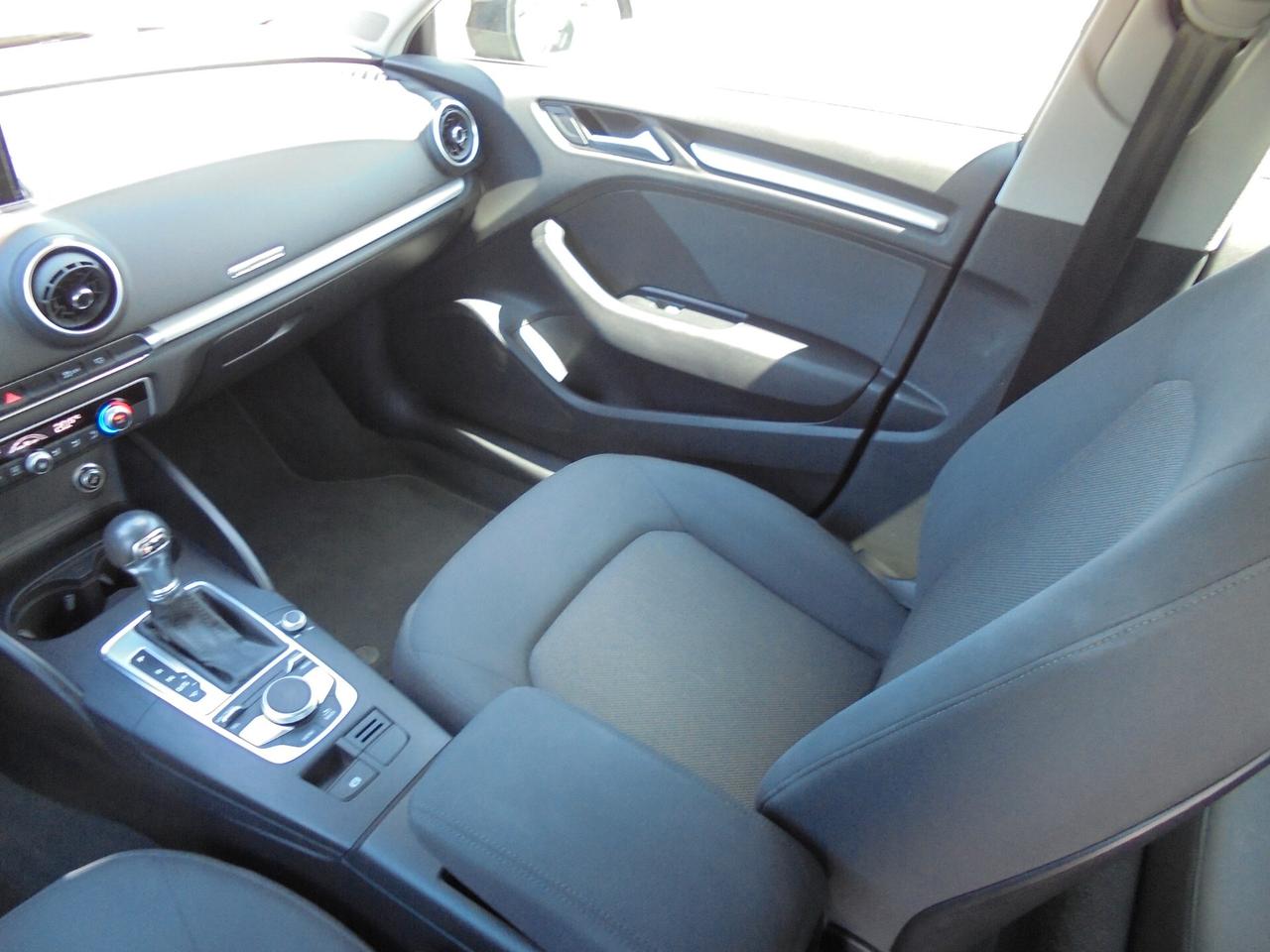 Audi A3 SPB 35 TDI S tronic Business