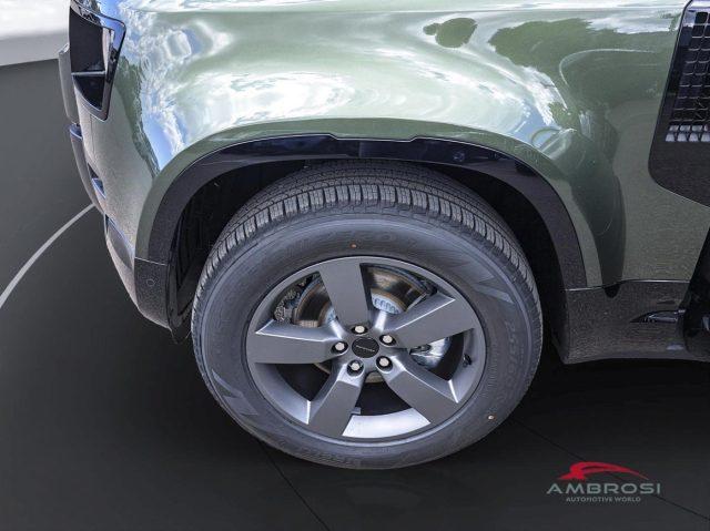 LAND ROVER Defender 3.0 AJ20 X-Dynamic SE 200PS
