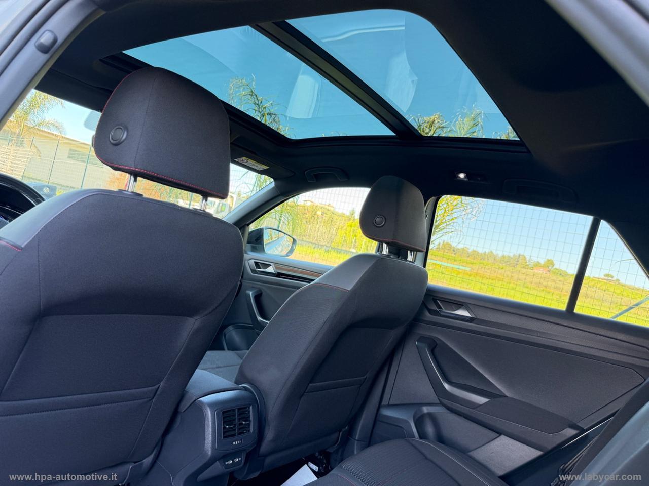 VOLKSWAGEN T-Roc 1.5 TSI 150CV SPORT LED NAVI TETTO RETROCAMERA