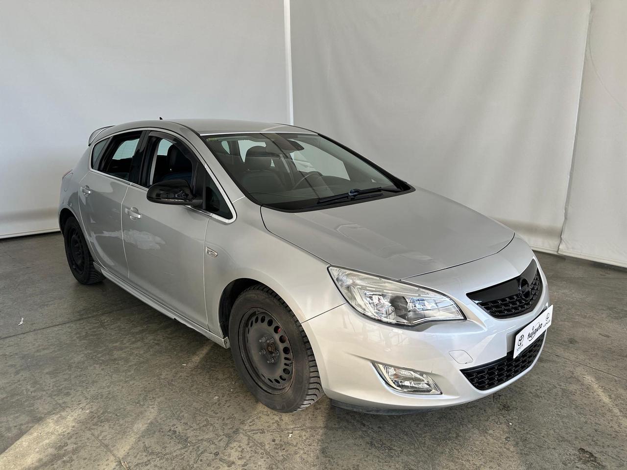 Opel Astra 5p 1.7 cdti Cosmo 125cv