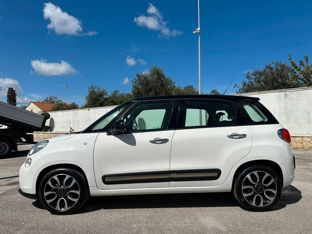 FIAT 500L 1.4 95 CV Lounge