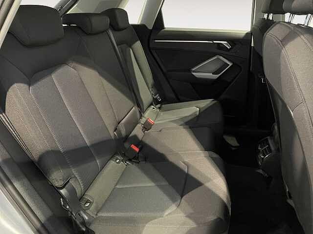 Audi Q3 1.5TFSI 150CV Business Advanced