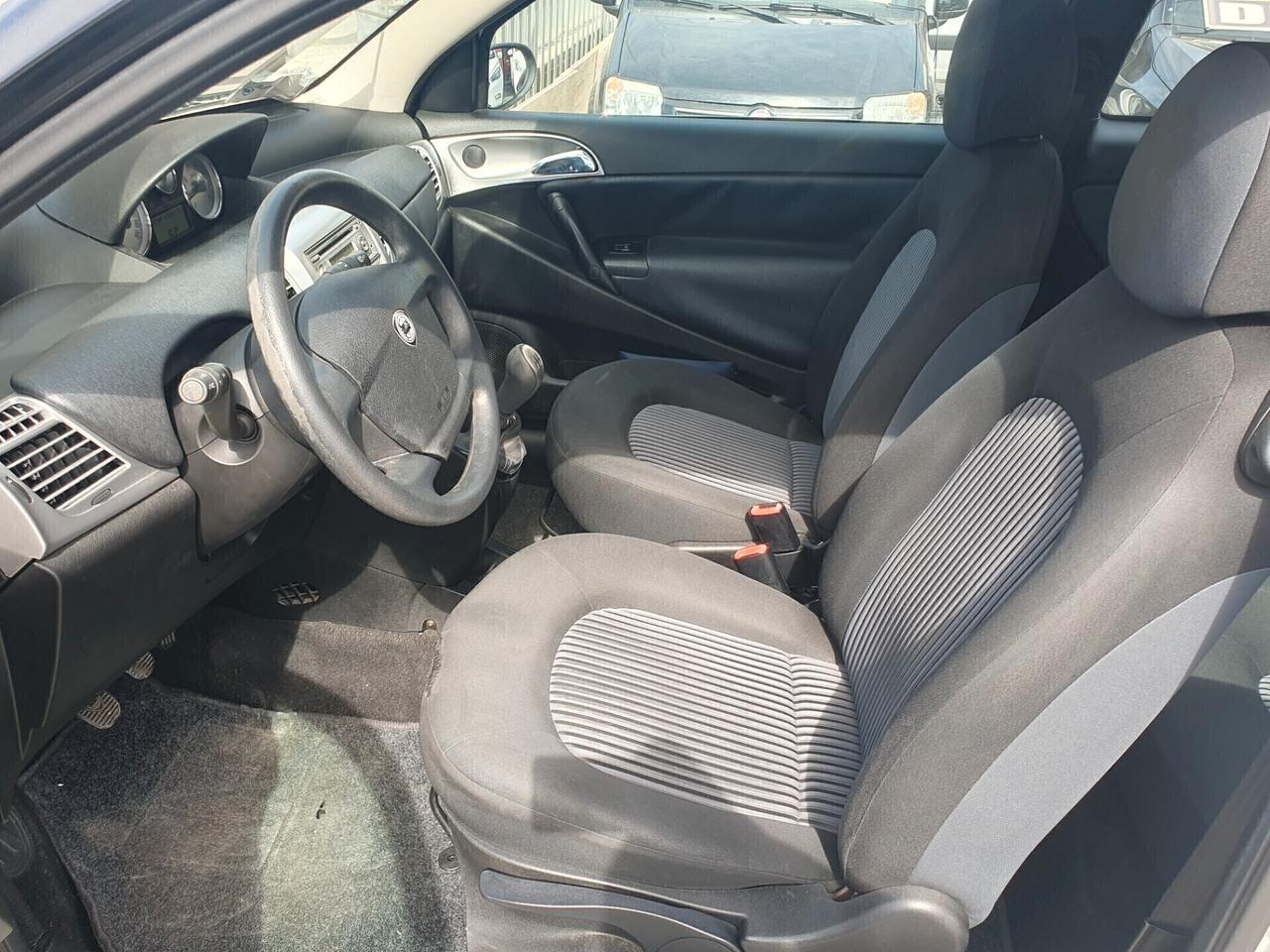 Lancia Ypsilon 1.3 MJT 75 CV Neopatentati 2007