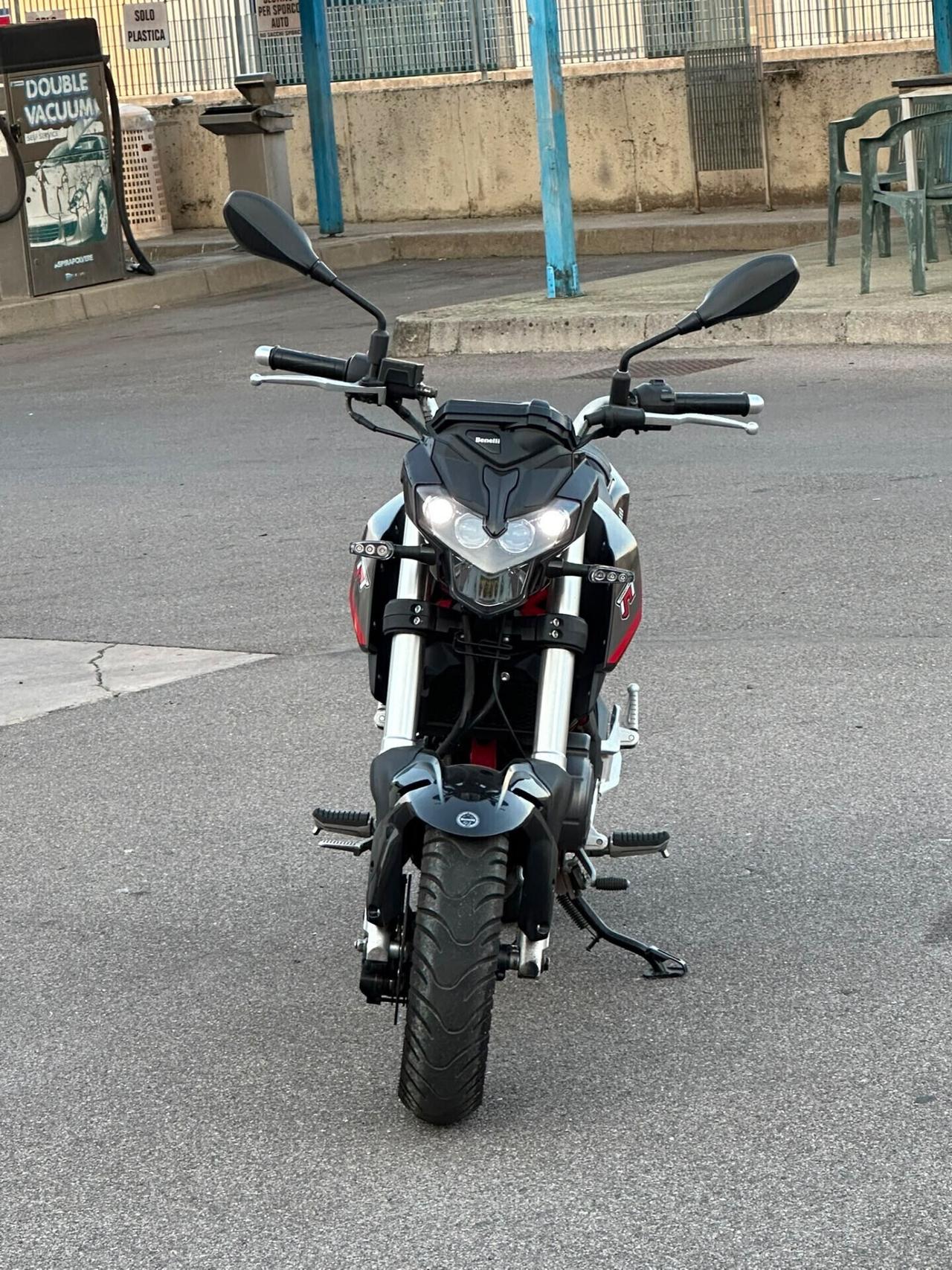 Benelli Tornado Naked T 125
