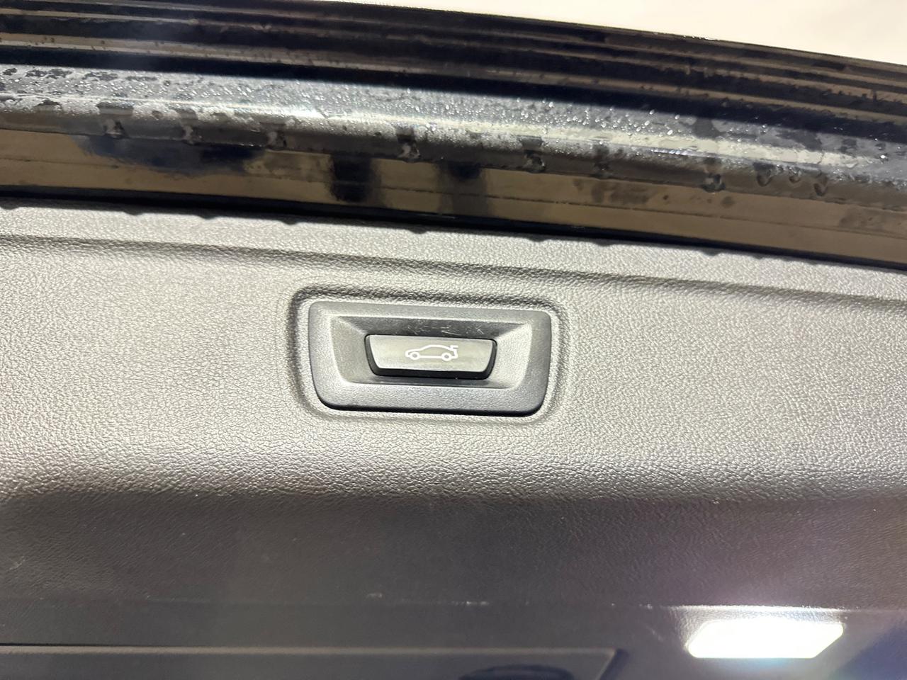 BMW 318d TOURING M SPORT-2020 18"/AMBIENT/PELLE