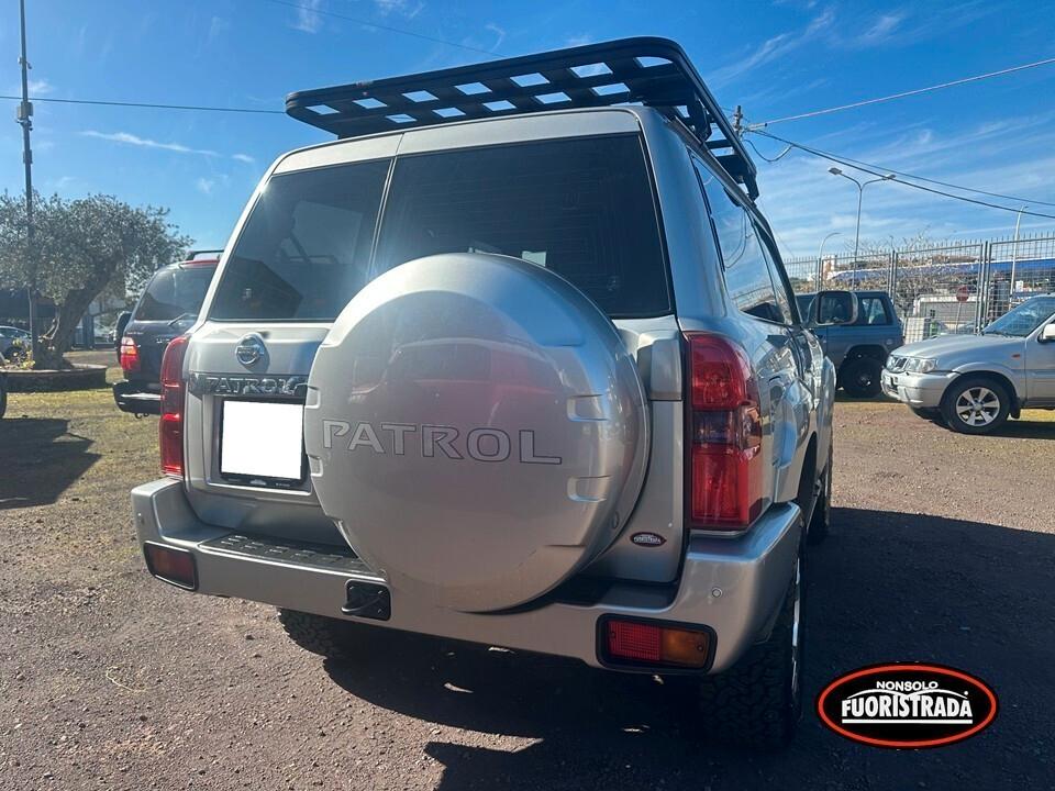 Nissan Patrol 3.0 TD Di 3 porte Elegance Hard Top