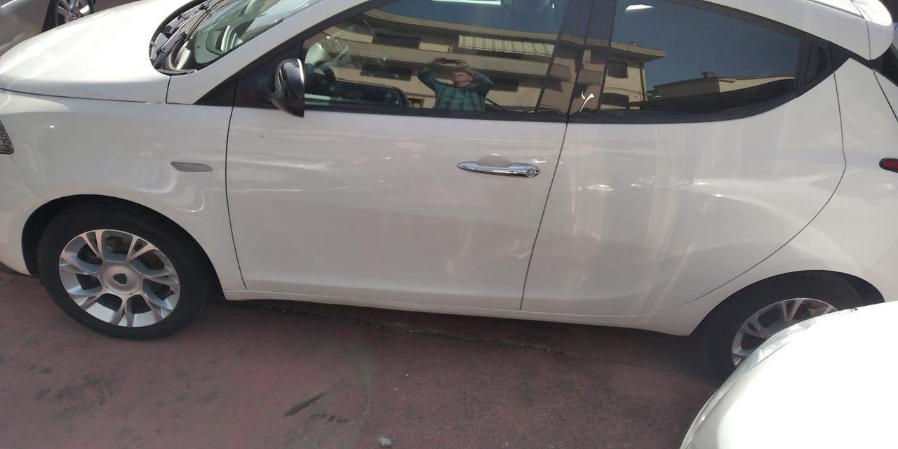 LANCIA Ypsilon Ypsilon 1.3 MJT 95 CV 5p. S&S Platinum