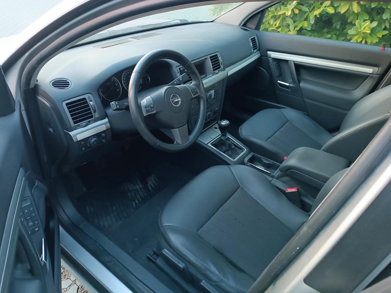 Opel Vectra 1.9 CDTI ~300.000~2008