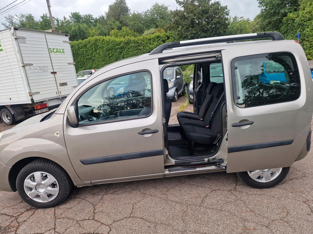 Renault Kangoo 1.5 dCi 75CV F.AP. 5 porte Attractive