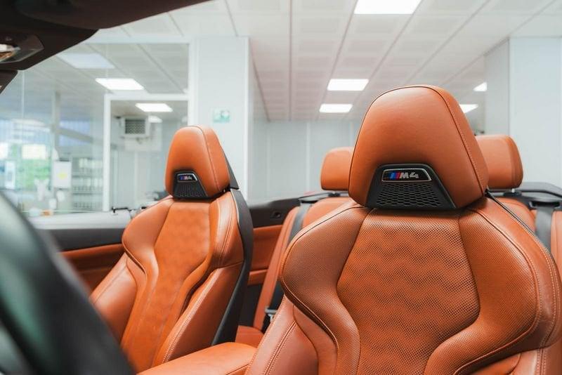 BMW M4 Cabrio BMW M4 COMPETITION M XDRIVE