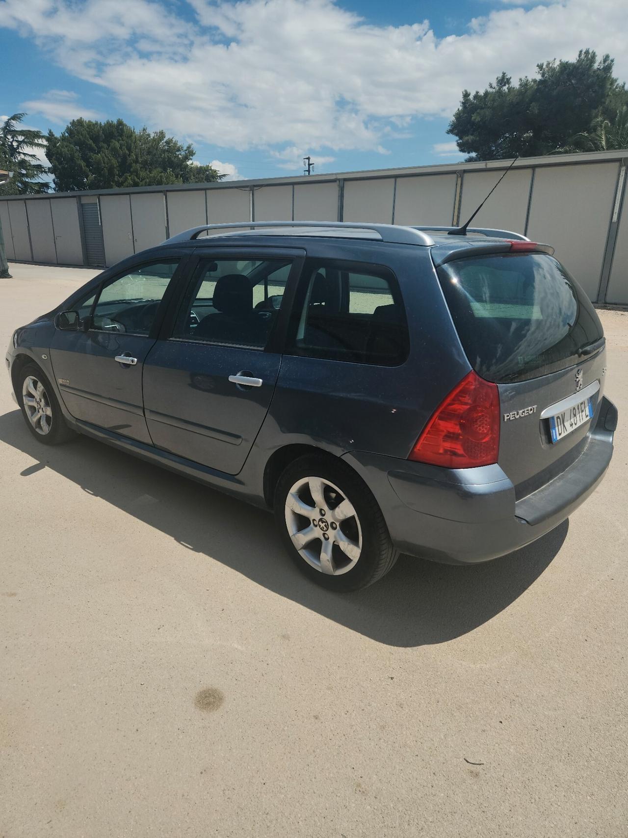 Peugeot 307 1.6 16V HDi FAP 110CV 7 posti
