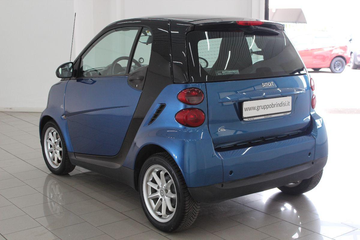 SMART - Fortwo - 1000 52 kW MHD coupé passion