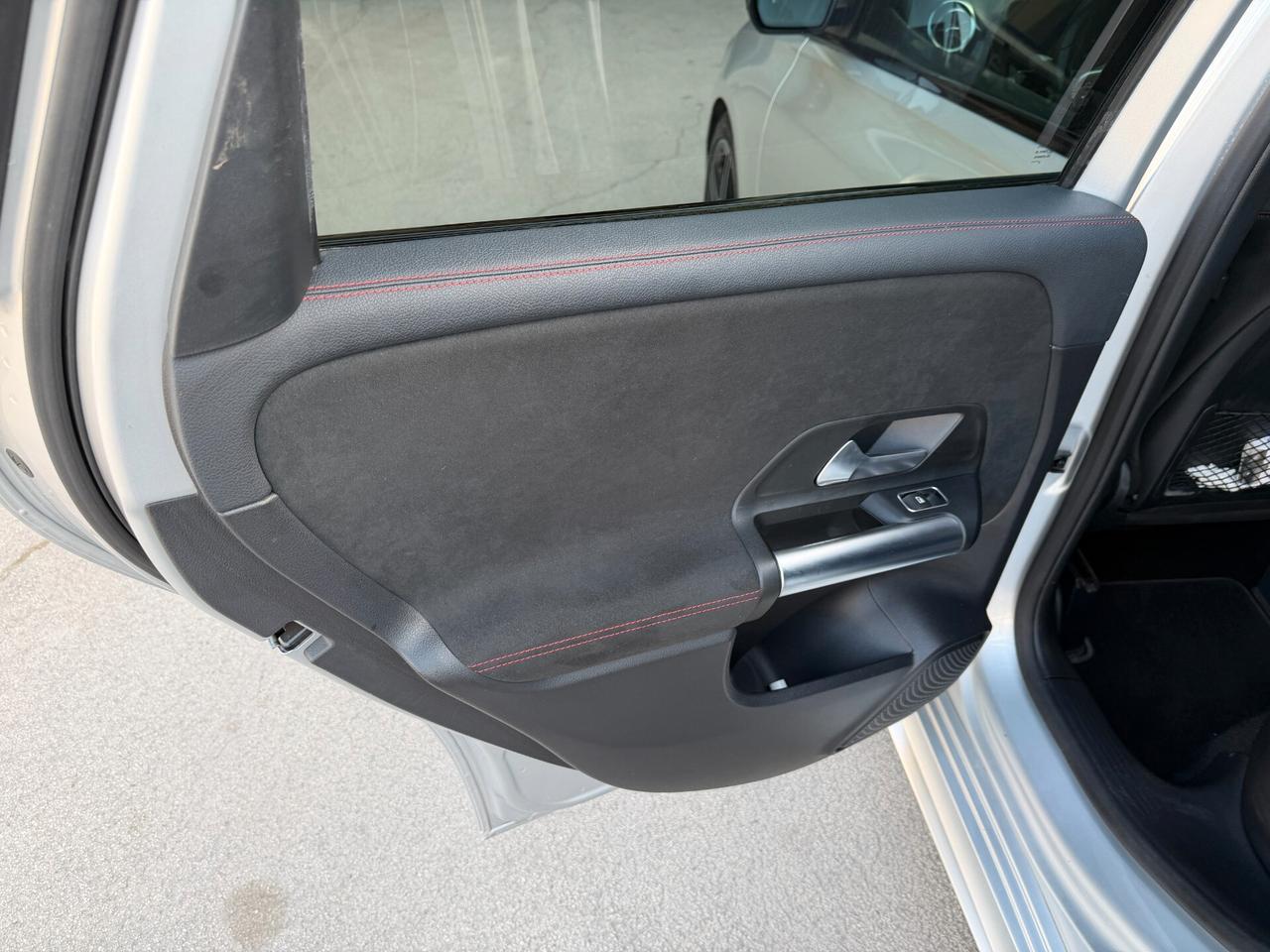 Mercedes-benz B 200 Automatic Premium