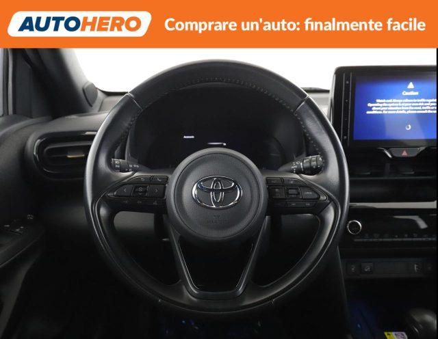 TOYOTA Yaris Cross 1.5 Hybrid 5p. E-CVT AWD-i Adventure