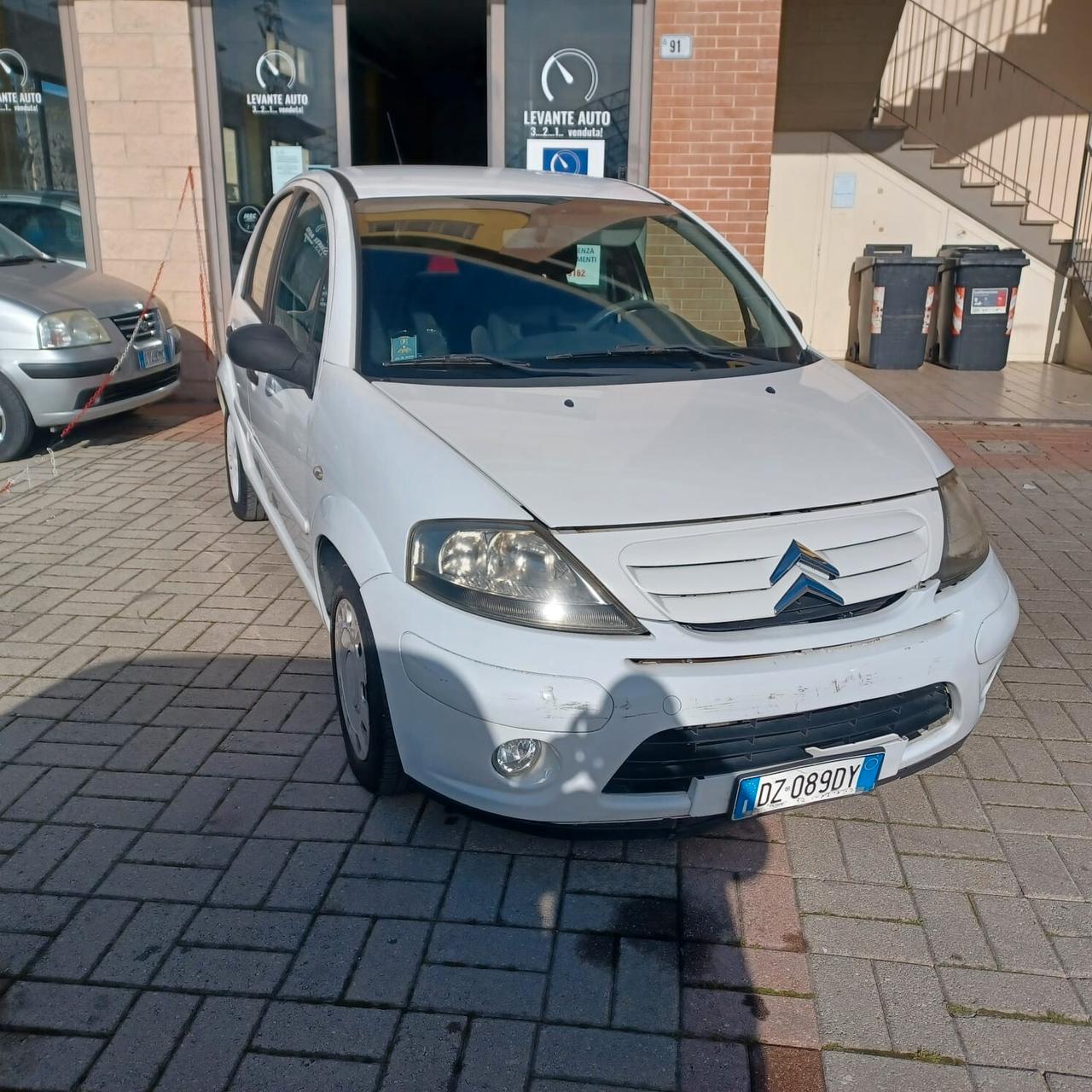 ECONOMICA C3 1..1 BENZINA/GPL DI FABBRICA